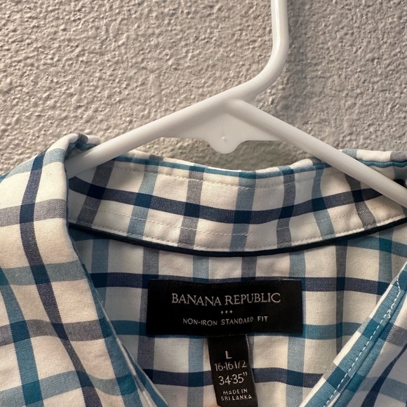 Banana Republic Striped Button Up Mens L Blue Non-Iron Classic Shirt Work Office - Picture 3 of 4